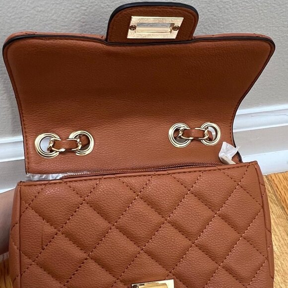 Isabelle Quilted Vegan Leather Crossbody – Tan, Gold Chain Strap - Picture 5 of 6